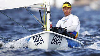 Campeão olímpico, brasileiro admite erro nos Jogos do Rio e prevê dificuldades em Tóquio 2020 Robert Scheidt Rio 2016 08/08/2016