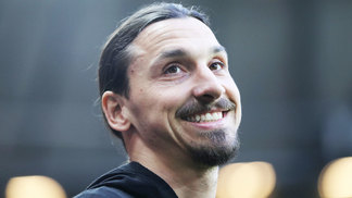 Sem problemas com Guardiola, vida de Ibrahimovic vai virar filme Ibrahimovic Comemora Manchester United Ajax Final Liga Europa 24/05/2017