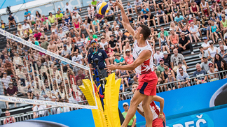Meia de R$ 112 milhões da Inter de Milão é eliminado em etapa do Circuito Mundial de Vôlei de Praia Meia da Internazionale, Perisic se aventura no Circuito Mundial de vôlei de praia
