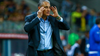 Melhor campanha da história? Veja o saldo dos times de Tite em seus 10 primeiros jogos Tite convocará outro lateral-esquerdo