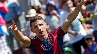 Levante vence a Real Sociedad e segue invicto no Espanhol Levante venceu a Real Sociedad