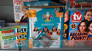 Euro adiada 'custa' mais que um Liverpool; Copa América nem tanto Álbum de figurinhas da Eurocopa 2020, que foi adiada para 2021