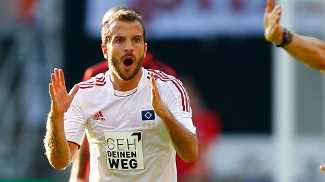 Na estreia de Van der Vaart, Hamburgo perde mais uma e segue sem pontuar no Alemão Van der Vaart, em sua estreia pelo Hamburgo contra o Eintracht Frankfurt