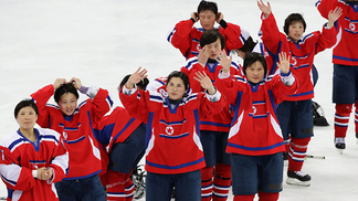Coreia do Sul reforça oferta de time conjunto com Coreia do Norte na Olimpíada de Inverno Coreia do Sul quer time conjunto de hóquei feminino com a Coreia do Norte