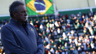 Fluminense descarta priorizar competições Abel Braga, durante derrota do Fluminense para a Chapecoense