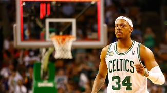 Vai faltar número? Veja que times da NBA tem mais camisas ‘aposentadas’; e quem já foi homenageado Paul Pierce terá seu número aposentado nos Celtics
