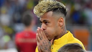 Neymar jogou como se tivesse um melão na cabeça Neymar lamenta empate com a Suíça