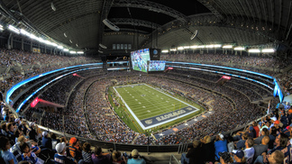 Na meca do futebol americano, o soccer ganha espaço com ajuda brasileira AT&T Stadium é a casa do Dallas Cowboys na NFL