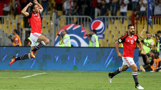 Egito vence Uganda e volta à liderança do grupo E na eliminatória africana Egito venceu Uganda, em casa, nesta terça-feira