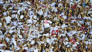 Como, aumentando ingresso apenas pela inflação, São Paulo virou o 'time do povo' Torcida do São Paulo no Morumbi