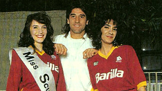 Ex-companheiro diz que Renato Gaúcho chegava bêbado aos treinos da Roma e reclamava: 'Sou atacante, não tenho que voltar para marcar' Renato Gaúcho Roma