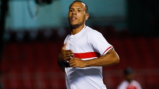 13 times brigando por 7 vagas e disputas por primeiros lugares; veja as contas da Champions Luis Fabiano, autor do gol do São Paulo em empate por 1 a 1 com o Internacional