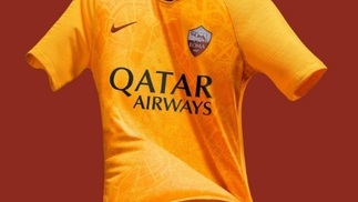 Roma capricha em nova camisa 3 amarela para a temporada Roma Nova Camisa 3 Nike 310818
