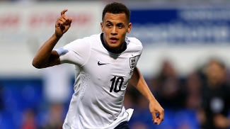 Cria do United e considerado melhor que Pogba, meia deixa a Inglaterra e jogará no Atlas Ravel Morrison, do West Ham e da seleção inglesa