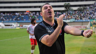 Portuguesa anuncia Guilherme Alves como novo treinador Guilherme Alves assinou contrato com a Portuguesa