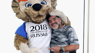 Maradona chama Sampaoli de traidor e diz ter foto de Putin na parede de casa: 'Meu ídolo' Diego Maradona quer se encontrar com Vladimir Putin