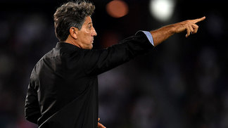 Renato diz que Grêmio jogou de igual para igual, lamenta erro em gol, mas elogia Real: 'Uma máquina, seleção' Renato Gaúcho gostou do futebol apresentado pelo Grêmio contra o Real