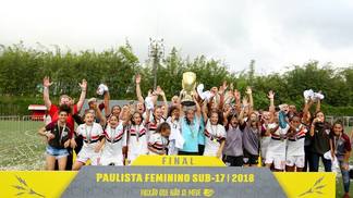 O futebol feminino é uma grande oportunidade para a renovação de que todo o futebol brasileiro precisa SPFC Campeão Paulista Feminino Sub-17 2018