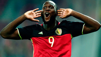 Com dois de Lukaku, Bélgica empata com México em duelo de seis gols; Sem CR7, Portugal bate Arábia Saudita Lukaku Comemora Gol Belgica Grecia Eliminatorias Copa-2018 03/09/2017