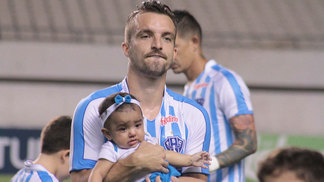 Para se afastar do Z4, Nando Carandina foca em boa sequência do Paysandu na Série B Nando Carandina Paysandu Serie B