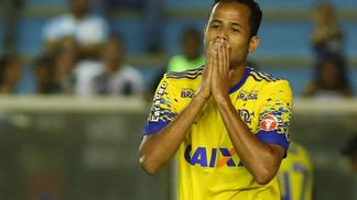 No Flamengo, Geuvânio foi decisivo para abalar a relação entre Carpegiani e jogadores; entenda Geuvânio, em partida do Flamengo pela Taça Rio de 2018