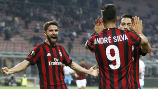 Que sufoco! Milan vence Rijeka nos acréscimos e mantém 100% na Europa League Milan venceu o Rijeka no San Siro pela Europa League