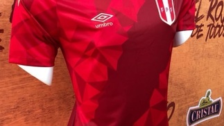 Peru lança bela camisa 3 para a Copa do Mundo Peru Nova Camisa 3 Umbro 180418