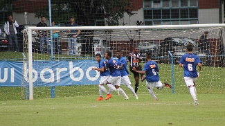'São' Marcos inaugura busto, se emociona e até tira sarro: 'Meu forte nunca foi a beleza' João Luiz Comemora Gol Cruzeiro Atlético-MG Final Copa União Sub-16 26/11/2014