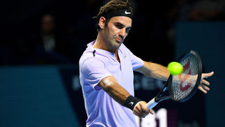 Federer prevê temporada de 2018 mais difícil com volta dos lesionados Roger Federer venceu mais uma partida na carreira