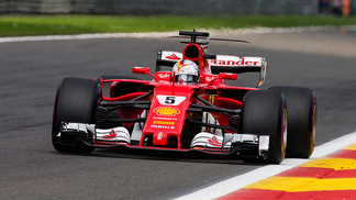 Vettel comenta performance da Ferrari na Bélgica e diz que equipe precisa melhorar no treino classificatório Sebastian Vettel durante a corrida deste domingo