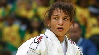 Sarah Menezes vence Brasileiro Sênior e assume liderança do ranking do judô Sarah Menezes perdeu logo na estreia na categoria até 48kg