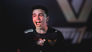CBLoL: 4LaN destaca crescimento profissional e ‘meteção de louco’ da Team One 4LaN afirmou que no começo só pensava em dinheiro e mulheres