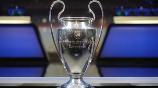 Aumentou ou diminuiu? As chances dos times ganharem a Champions depois do sorteio das oitavas Real Madrid e PSG foram as equipes que mais perderam chances de ficar com a taça