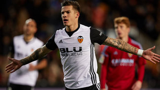 Betis cai para time da 2ª divisão na Copa do Rei; Valencia goleia e avança Valencia passou de fase