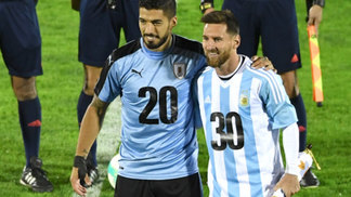 Uruguai se nega a encontrar Paraguai e ameaça deixar candidatura conjunta à Copa de 2030 Luis Suárez e Lionel Messi, embaixadores da candidatura para a Copa do Mundo de 2030 em Argentina, Paraguai e Uruguai