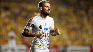 Vecchio alerta para força física do Barcelona-EQU, mas diz: “Inteligência ganha” Lucas Lima Santos Barcelona Guayaquil Libertadores 13/09/2017