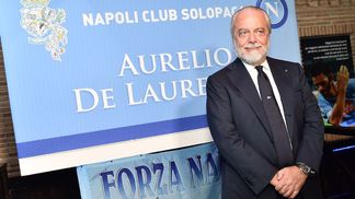 Um grito de socorro vindo de Nápoles Aurelio de Laurentiis