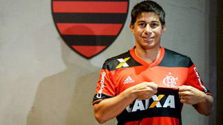 11 meses depois e com 27 minutos em campo, Conca deixa o Flamengo Conca Apresentação Flamengo 13/01/2017