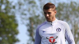 Recém-apresentado, Morata deve estrear contra o Bayern Morata está prestes a estrear com a camisa do Chelsea