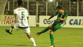 Guarani tropeça contra o Luverdense e deixa o G-4 da Série B Luverdense venceu com gol no fim