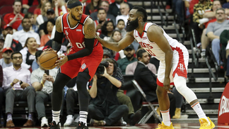 James Harden não é um defensor ruim, muito pelo contrário Harden é um defensor de poste de elite