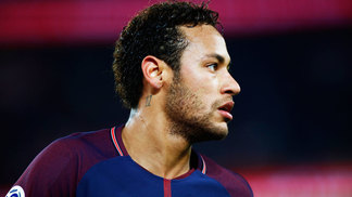 Cartola do PSG ataca interesse do Real por Neymar: ‘Ele fica aqui. Não é uma questão de dinheiro’ Neymar PSG Nantes Campeonato Francês 18/11/2017