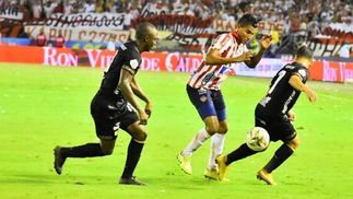 Primeiro jogo da final do Colombiano termina sem gols entre Junior e América de Cali Novo empate na volta leva a decisão para os pênaltis