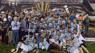 Campeão da Libertadores, Grêmio disputará Recopa em fevereiro Grêmio, tricampeão da Libertadores