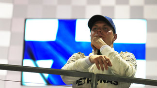 Bottas diz que problema no carro o deixou desidratado no GP de Cingapura Bottas revelou que ficou desidratado durante a prova