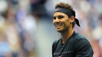 Nadal comemora 16º título de Grand Slam: 'Inacreditável' Nadal sorri: é o 16º Grand Slam da carreira do espanhol