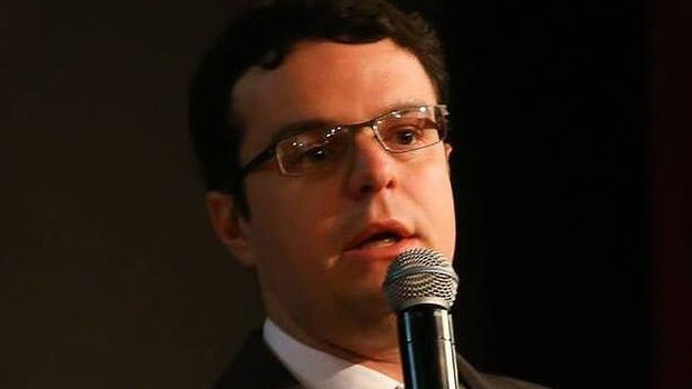 Felipe Ezabella é advogado Felipe Ezabella é advogado