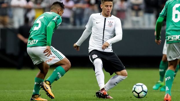 Pela final da Copa do Brasil Sub-17, Palmeiras sai na frente jogando na Arena Corinthians