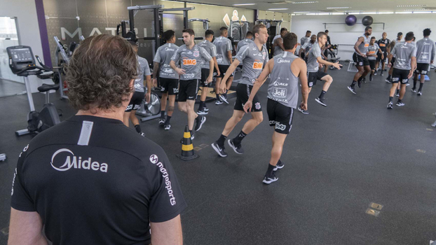 Jogadores do Corinthians se preparam para jogo contra o Ituano Jogadores do Corinthians se preparam para jogo contra o Ituano
