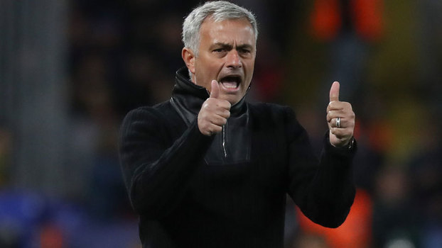 José Mourinho durante jogo do Manchester United contra o CSKA Moscou José Mourinho durante jogo do Manchester United contra o CSKA Moscou